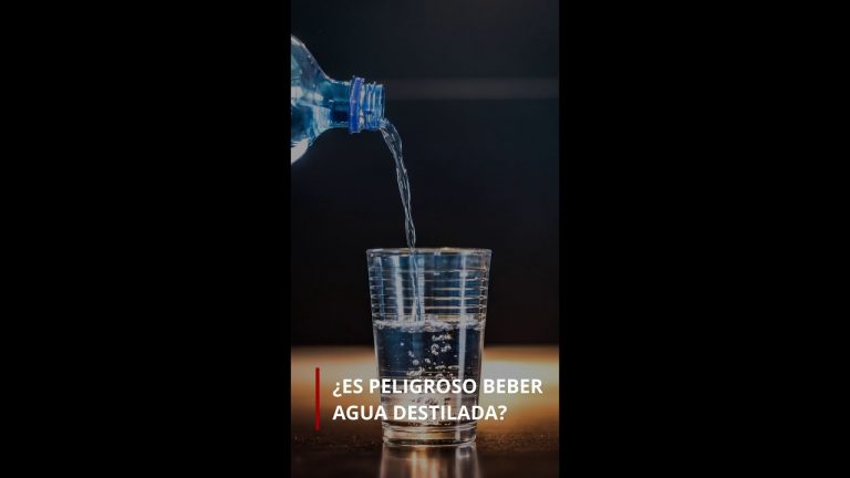 Alerta: Beber agua destilada puede ser peligroso